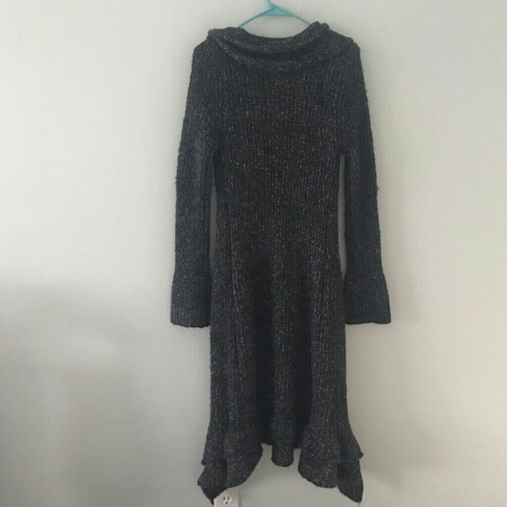 🌸LONG RUFFLE SWEATER JACKET 🌸 - Picture 2 of 2